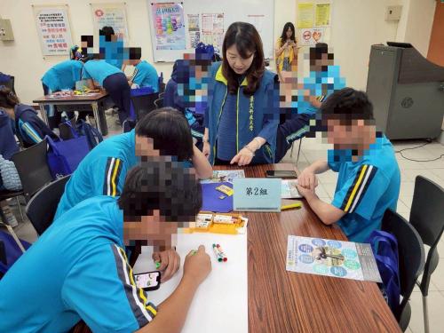 生涯輔導活動-113學年第2學期高一高二景文科大參訪體驗課程