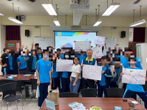 生涯輔導活動-113學年第2學期高一高二景文科大參訪體驗課程